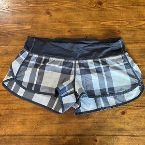 Lululemon shorts size 8